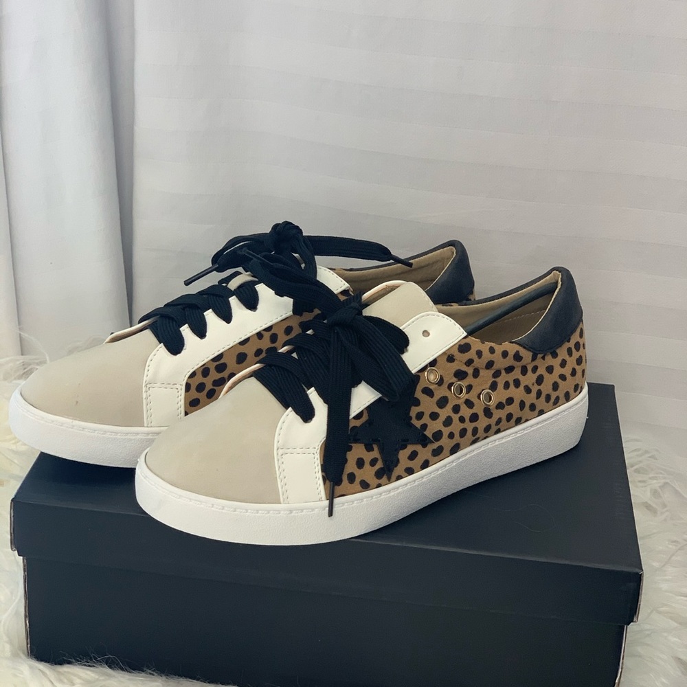 Leopard print star sneakers